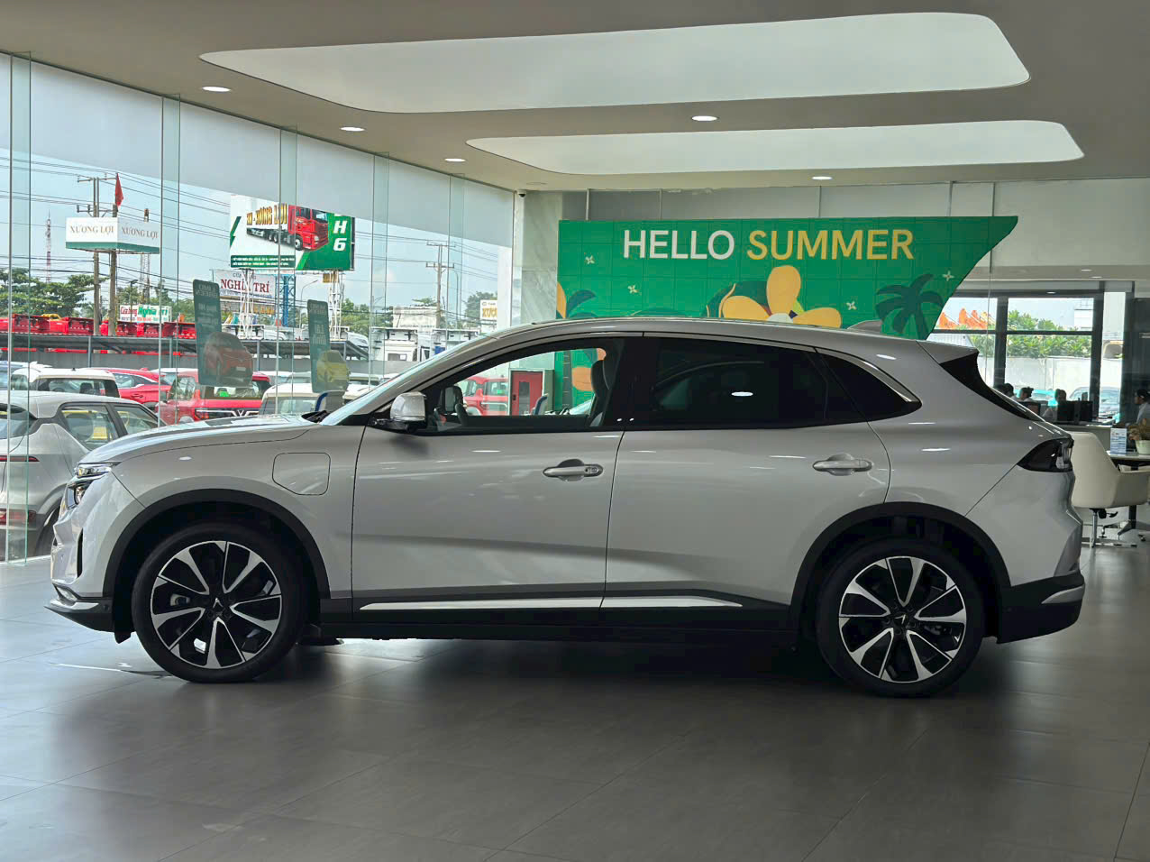 Mâm hợp kim 20 inch thiết kế thể thao Mâm hợp kim 20 inch thiết kế thể thao